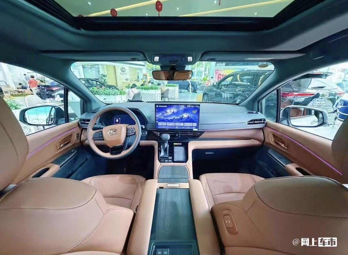 丰田2027款格瑞维亚：座舱大换血，售价29.98万起_新车-网上车市