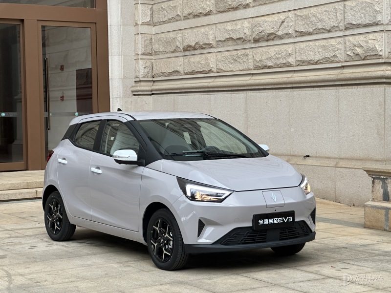 全新易至EV3抢先体验：6万级纯电代步车升级后能打吗